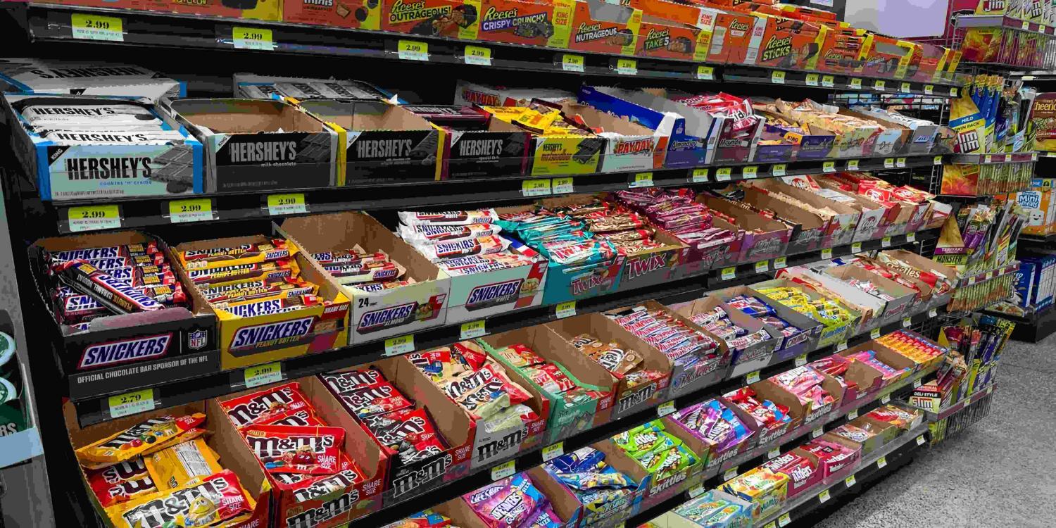 lights up the candy shelving